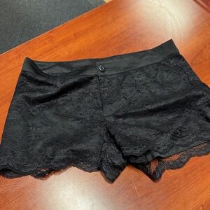 David Bitton lace shorts size 4 // 112136